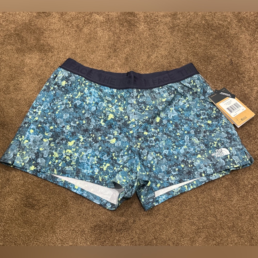The North Face Shorts new with tags